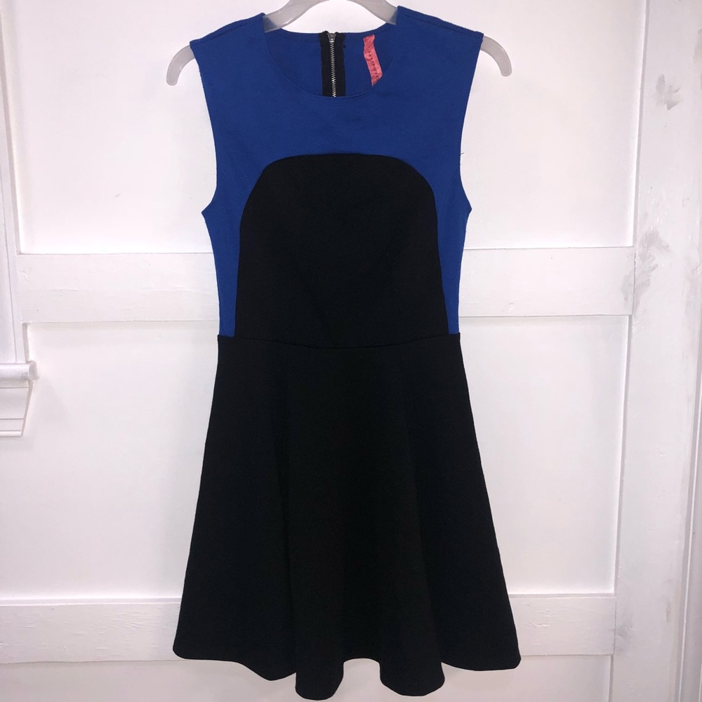 Eight Sixty Blue + Black Fashion Dress